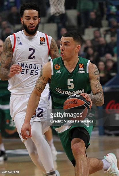 Mike James, #5 of Panathinaikos Superfoods Athens competes with Tyler Honeycutt, #2 of Anadolu Efes Istanbul during the 2016/2017 Turkish Airlines...