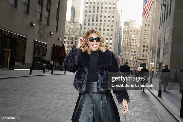 Somaya Rapper 54 The First Family Of Hip Hop Sighting In New York City Stock Photos ...
