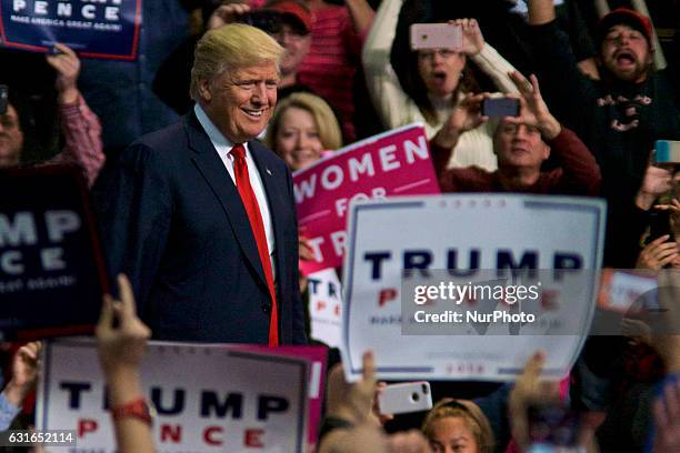 Republican presidential candidate Donald Trump rallies at the Giant Center in Hershey, in Central Pennsylvania, on Fri. Nov. 4, 2016.