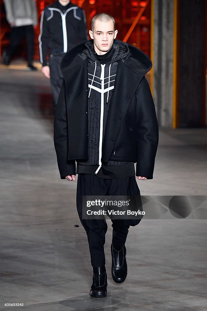 Diesel Black Gold - Runway - Milan Men's Fashion Week Fall/Winter 2017/18