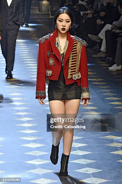 Natasha Lau walks the runway at the Dolce & Gabbana Autumn Winter 2017 fashion show during Milan Menswear Fashion Week on January 14, 2017 in Milan,...