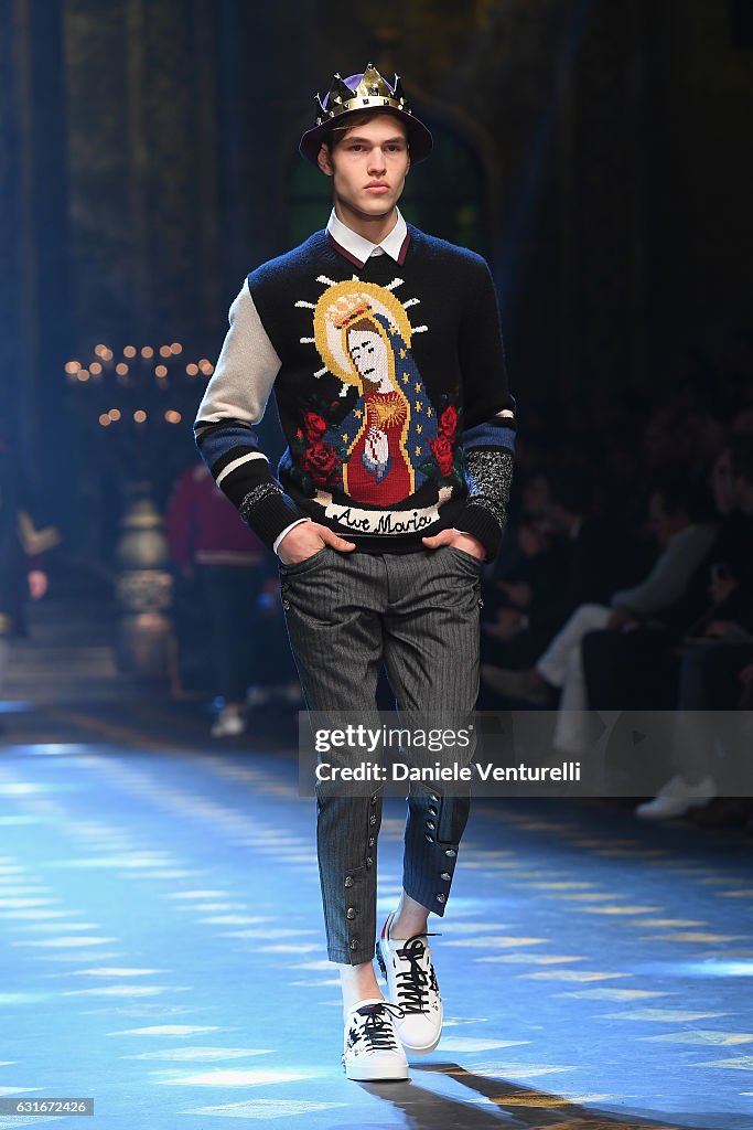 Dolce & Gabbana - Runway - Milan Men's Fashion Week Fall/Winter 2017/18