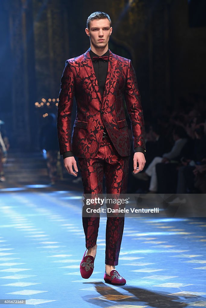 Dolce & Gabbana - Runway - Milan Men's Fashion Week Fall/Winter 2017/18