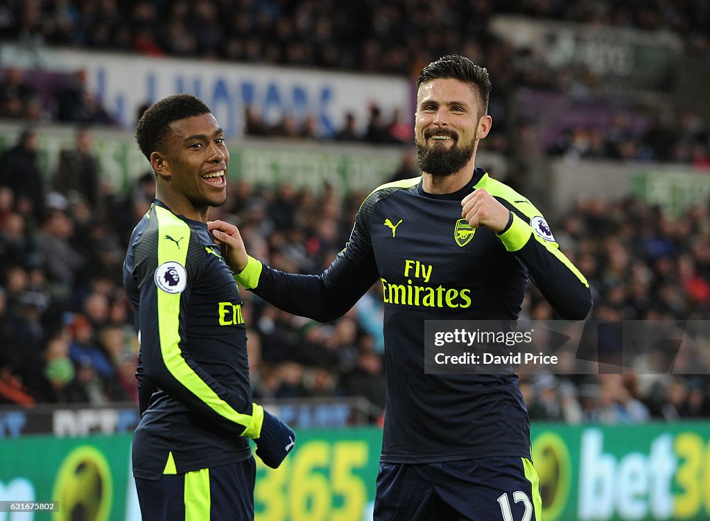 Swansea City v Arsenal - Premier League