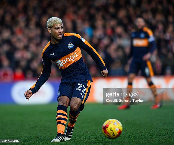 DeAndre Yedlin of Newcastle United passes the ball during the Championship Match between Brentford and Newcastle United at Griffin Park on January...