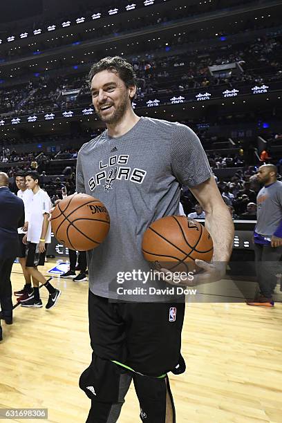 Pau Gasol of the San Antonio Spurs smiles during warms ups before the game against the Phoenix Suns as part of NBA Global Games at Arena Ciudad de...