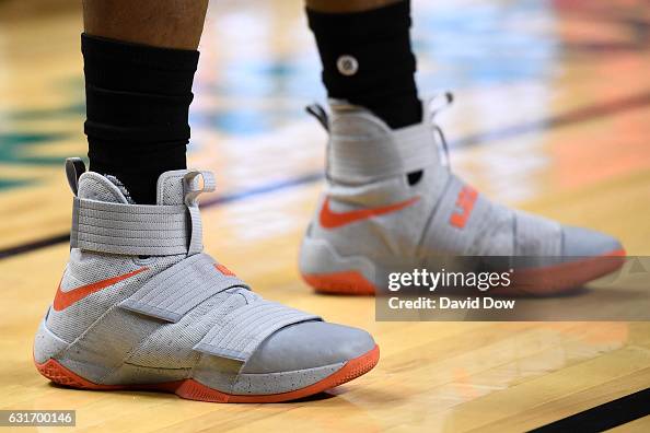 2017 NBA Global Games - San Antonio Spurs v Phoenix Suns - Mexico City 2017 NBA Global Games - San Antonio Spurs v Phoenix Suns - Mexico City