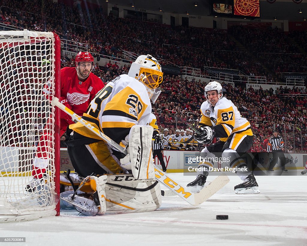 Pittsburgh Penguins v Detroit Red Wings