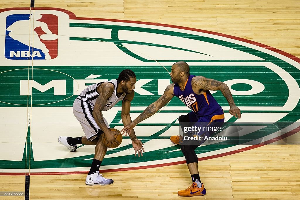 Phoenix Suns vs San Antonio Spurs - NBA Mexico