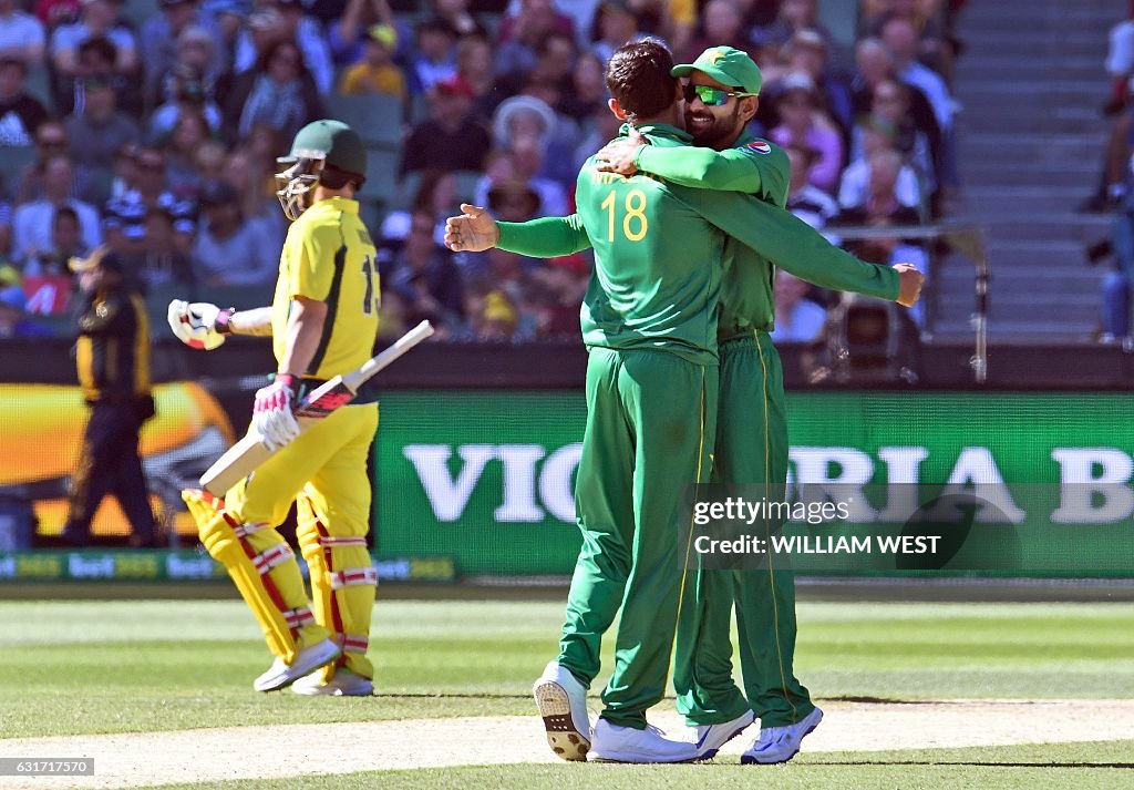 CRICKET-AUS-PAK