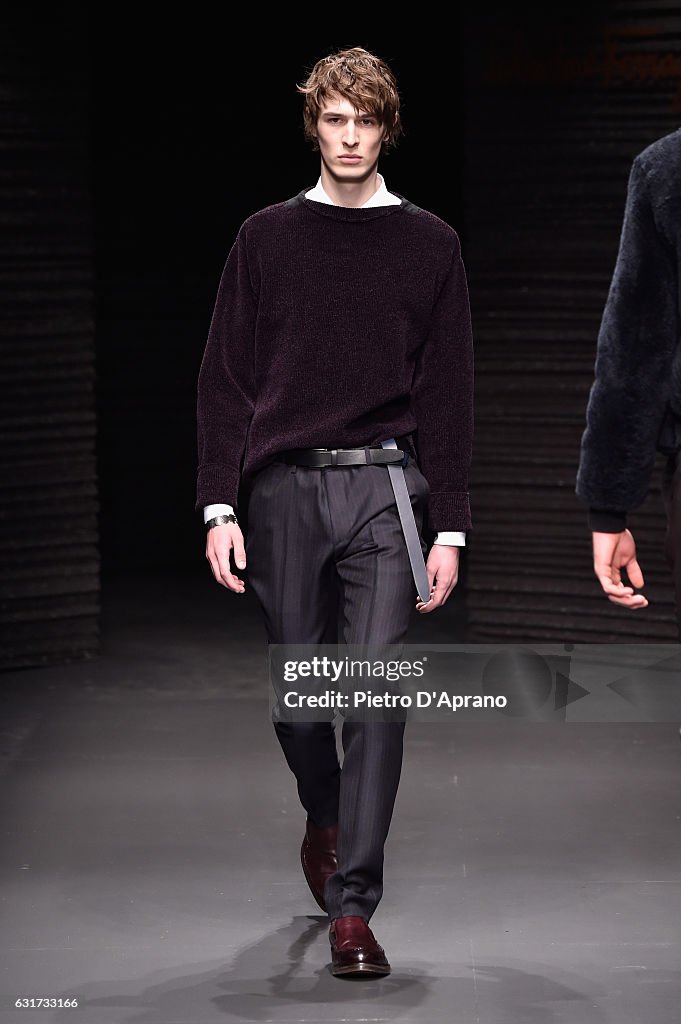 Salvatore Ferragamo - Runway - Milan Men's Fashion Week Fall/Winter 2017/18