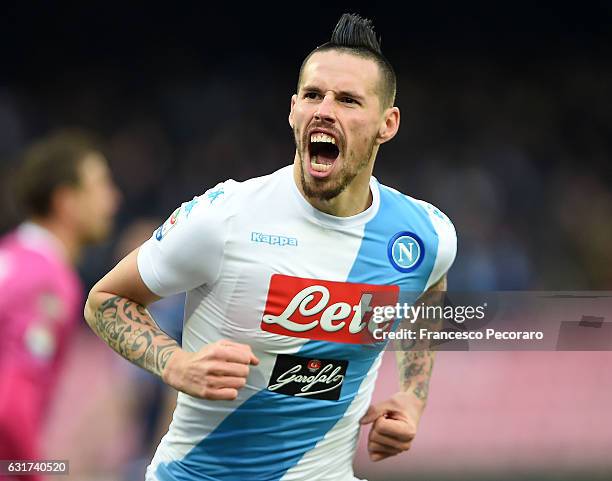 Marek Hamsik of Napoli celebrates after scoring goal 2-0 during the Serie A match between SSC Napoli and Pescara Calcio at Stadio San Paolo on...