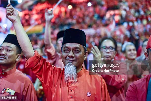 Thousands of supporters gathered in Stadium Malawati, Sha Alam for PPBM's National Convention. Malaysia's new political party Parti Pribumi Bersatu...