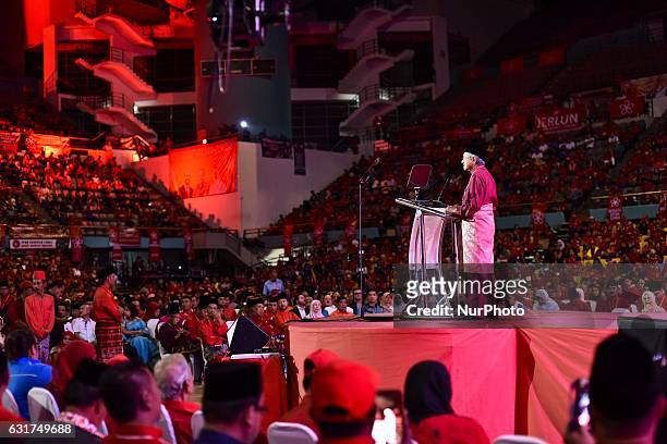 Chairman of PPBM Mahathir Mohammad gives a speech durig the PPBM National Convention. Malaysia's new political party Parti Pribumi Bersatu Malaysia...