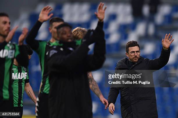 Head coach Eusebio Di Francesco of Sassuolo greets supporters after winning the Serie A match between US Sassuolo and US Citta di Palermo at Mapei...