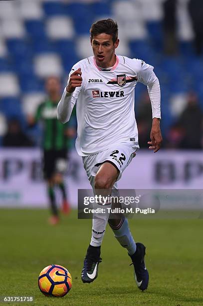 Norbert Balogh of Palermo in action during the Serie A match between US Sassuolo and US Citta di Palermo at Mapei Stadium - Citta' del Tricolore on...