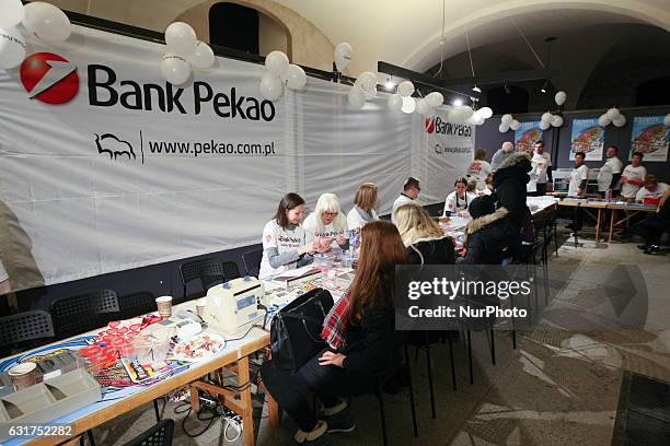 Volunteers counting the collected money are seen during 25th Grand Finale of Great Orchestra of Christmas Charity on January 15th, 2017 in Gdansk....