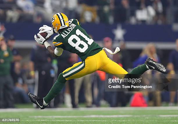 Geronimo Allison of the Green Bay Packers catches a pass from quarterback Aaron Rodgers during the second quarter against the Dallas Cowboys in the...
