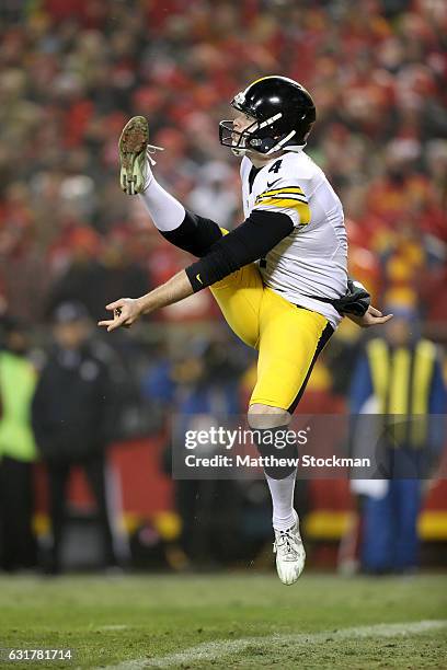 Punter Jordan Berry of the Pittsburgh Steelers hangs in the air after a punt against the Kansas City Chiefs during the second half in the AFC...