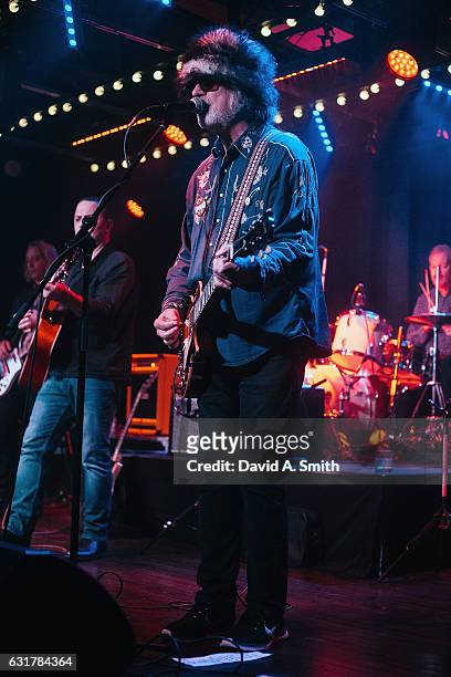 Scott McCaughey of The Minus 5 performs at Saturn Birmingham on January 15, 2017 in Birmingham, Alabama.