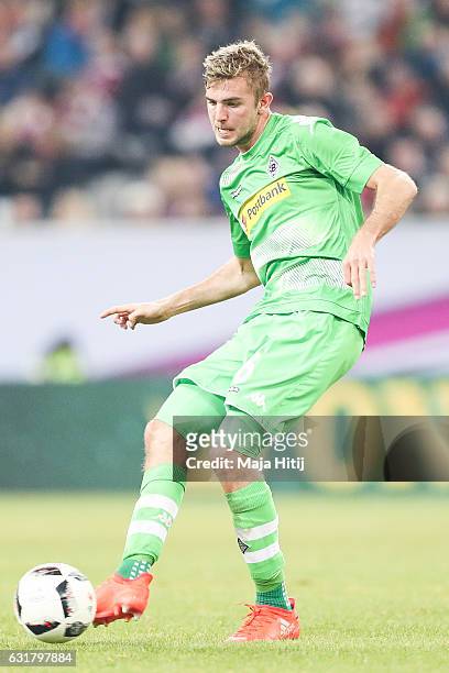 Christoph Kramer of Moenchengladbach plays the ball during 3rd Place Match of Telekom Cup 2017 between Fortuna Duesseldorf and Borussia...