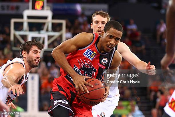 Bryce Cotton of the Wildcats drives to the basket during the round 15 NBL match between the Cairns Taipans and the Perth Wildcats at Cairns...