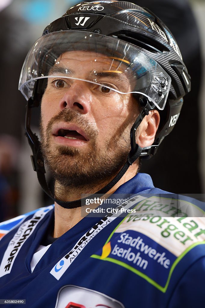 Iserlohn Roosters - action shot