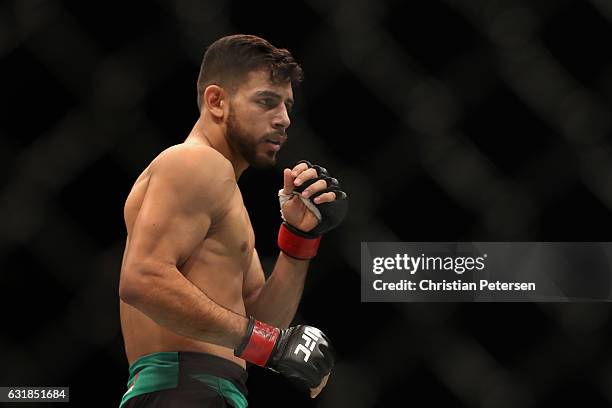 Yair Rodriguez fights BJ Penn during the UFC Fight Night event at the at Talking Stick Resort Arena on January 15, 2017 in Phoenix, Arizona.