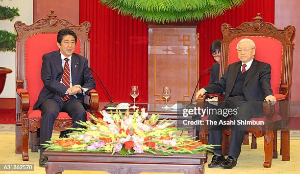 Japanese Prime Minister Shinzo Abe and Vietnam Communist Party General Secretary Nguyen Phu Trong hold talks at the party headquarters on January 16,...