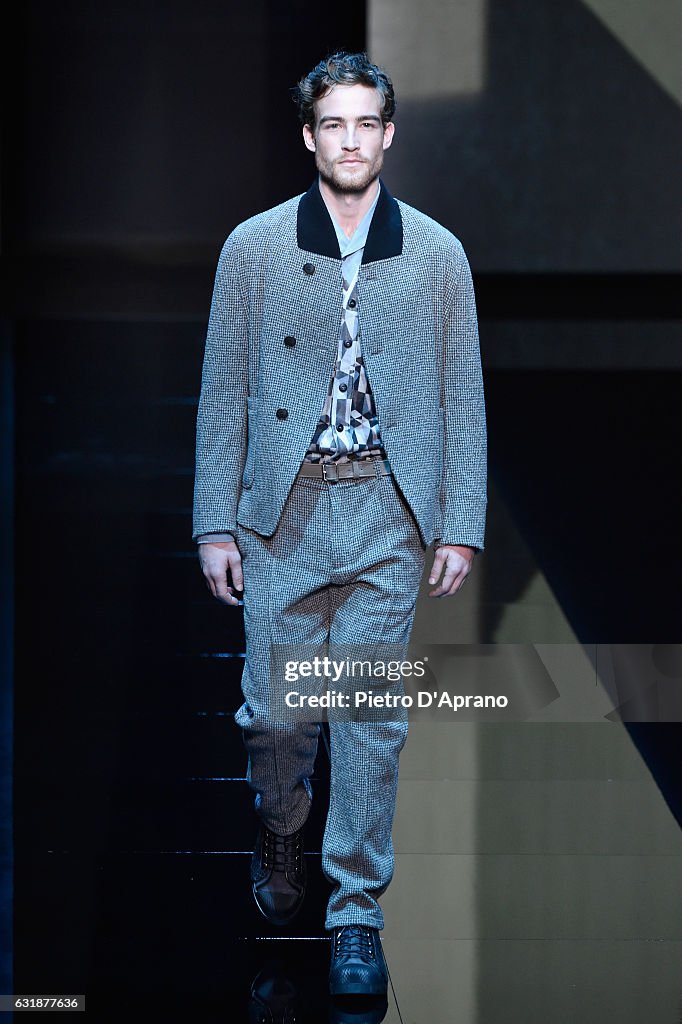 Giorgio Armani - Runway - Milan Men's Fashion Week Fall/Winter 2017/18