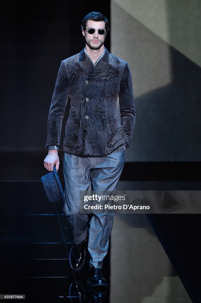 Giorgio Armani - Runway - Milan Men's Fashion Week Fall/Winter 2017/18