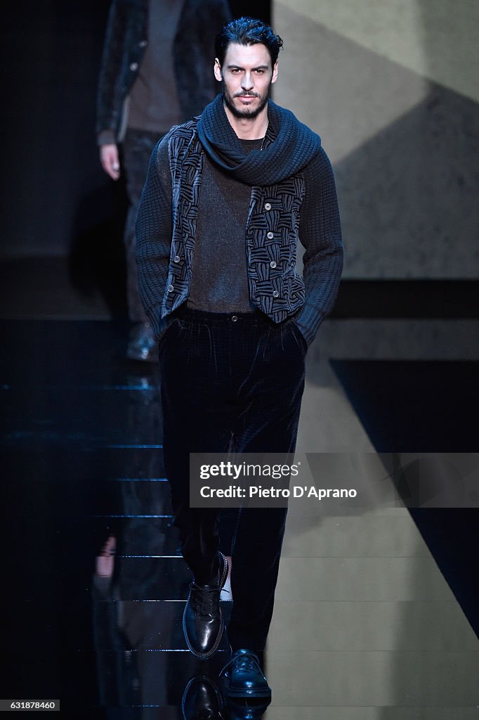 Giorgio Armani - Runway - Milan Men's Fashion Week Fall/Winter 2017/18