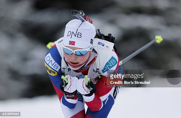 Hilde Fenne of Norway competes during the 7.5 km women's Sprint on January 6, 2017 in Oberhof, Germany.
