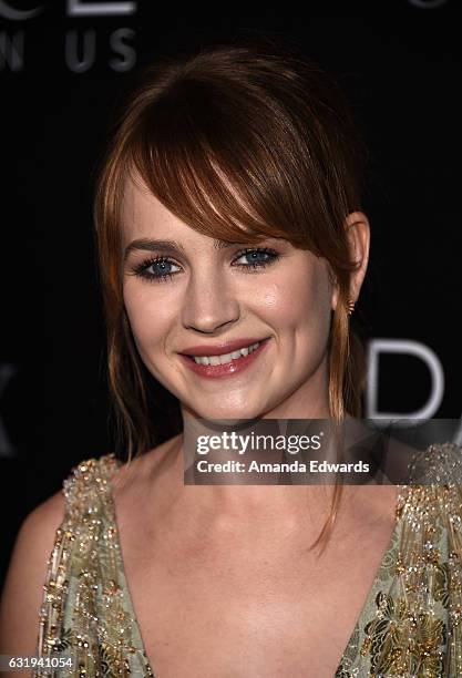 Actress Britt Robertson arrives at the premiere of STX Entertainment's "The Space Between Us" at ArcLight Hollywood on January 17, 2017 in Hollywood,...