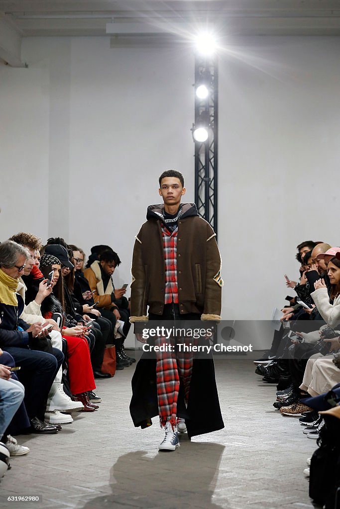 Facetasm : Runway - Paris Fashion Week - Menswear F/W 2017-2018