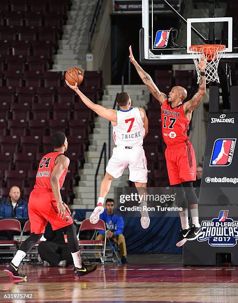 Brandon Triche of the Delaware 87ers shoots the ball over Ferrakohn Hall of the Windy City Bulls as part of 2017 NBA D-League Showcase at the Hershey...