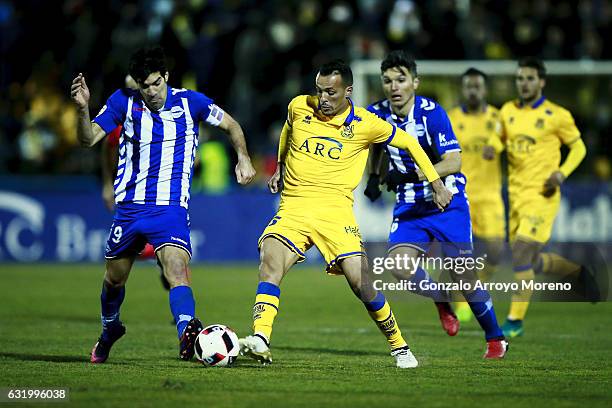 Manuel Garcia Sanchez of Deportivo Alaves competes for the ball with Foued Kadir of Agrupacion Deportivo Alcorcon during the Copa del Rey...