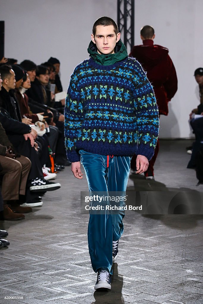 Facetasm : Runway - Paris Fashion Week - Menswear F/W 2017-2018
