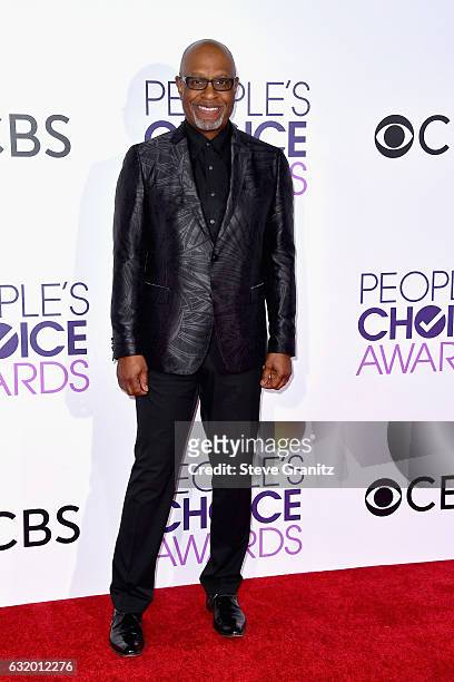 Actor James Pickens Jr. Attends the People's Choice Awards 2017 at Microsoft Theater on January 18, 2017 in Los Angeles, California.