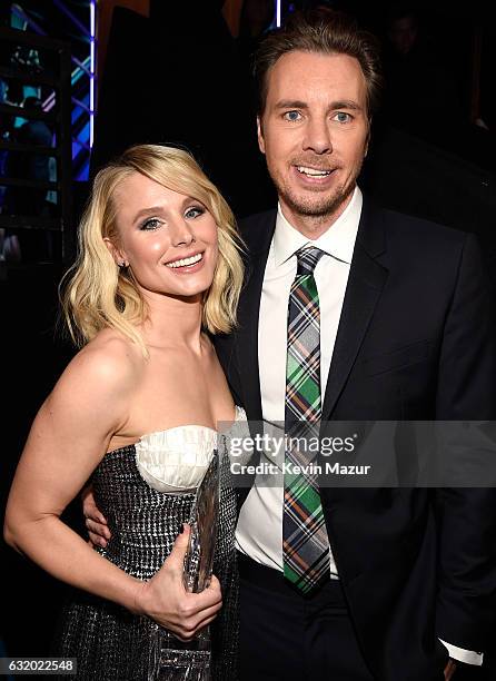 Actors Kristen Bell and Dax Shepard backstage at the People's Choice Awards 2017 at Microsoft Theater on January 18, 2017 in Los Angeles, California.