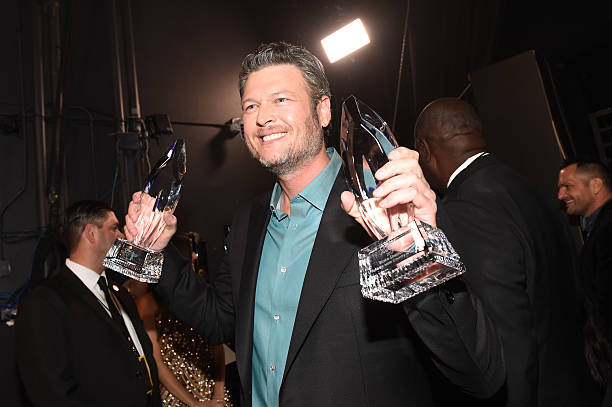 Recording artist/TV personality Blake Shelton, winner of the Favorite Album award for 'If I'm Honest' and Favorite Male Country Artist award, poses...