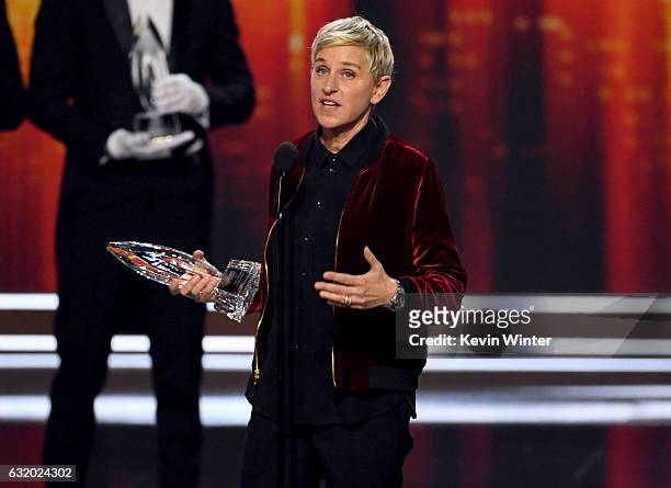Actress/TV host Ellen DeGeneres accepts Favorite Animated Movie Voice for 'Finding Dory' onstage during the People's Choice Awards 2017 at Microsoft...