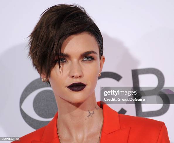 Ruby Rose Modelling Competition Actress/model Ruby Rose arrives at the 2017 People's Choice Awards at ...