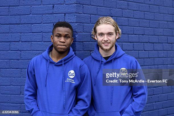 Ademola Lookman and Tom Davies of Everton visit the Everton Free School on January 18, 2017 in Liverpool, England.