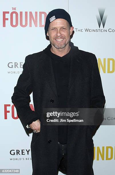 Actor Dean Winters attends the screening of "The Founder" hosted by The Weinstein Company with Grey Goose at The Roxy on January 18, 2017 in New...