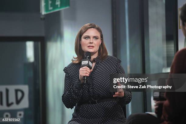 Actress Emily Deschanel attends Build Series to discussher show "Bones" at Build Studio on January 19, 2017 in New York City.