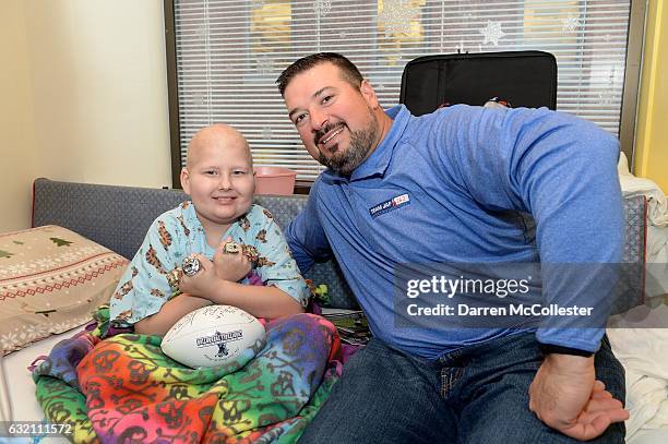 Joe Ruzzi 153 Joe Andruzzi Patriots Stock Photos, High-Res Pictures, and Images ...