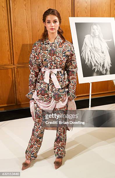 Lisa-Marie Koroll arrives for the 'Icons in Fashion' vernissage during the Der Berliner Mode Salon A/W 2017 at Kronprinzenpalais on January 19, 2017...