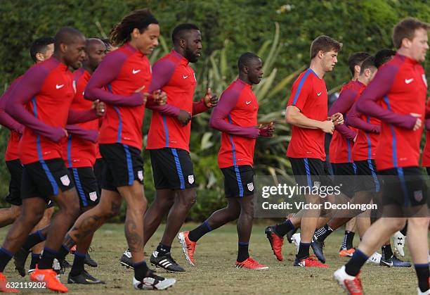 Kekuta Manneh, center, and teammates jog during the USMNT training session at StubHub Center on January 19, 2017 in Carson, California.