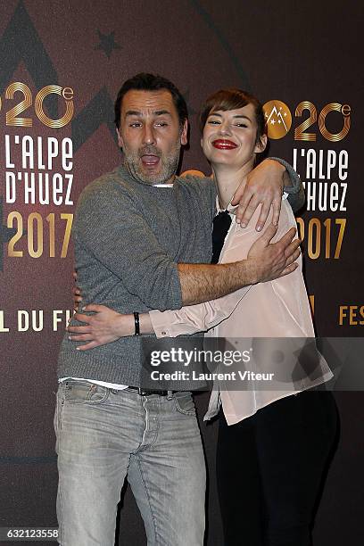 Actor Gilles Lellouche and Actress Louise Bourgoin attend "Sous le Meme Toit" Photocall during tne 20th L'Alpe D'Huez International Film Festival on...